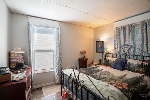 Bedroom - 23 E 2nd Ave, Glenns Ferry, ID 83623 photo 1 of 1
