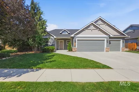 5353 Mink Creek Ave, Meridian, ID 83646