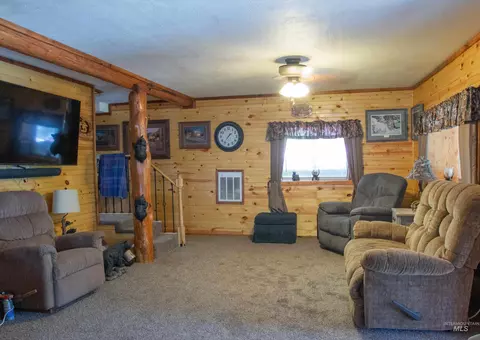 598 W Mountain Rd, Cascade, ID 83611 photo 5