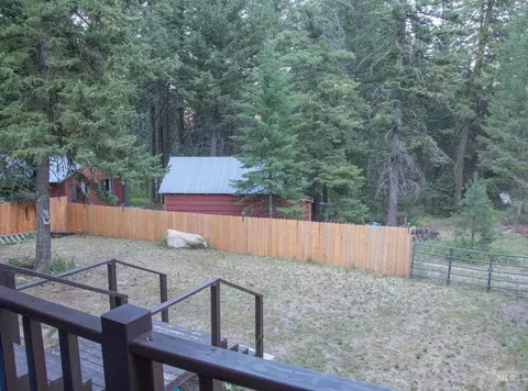 598 W Mountain Rd, Cascade, ID 83611 photo 4