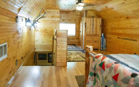 598 W Mountain Rd, Cascade, ID 83611 photo 19