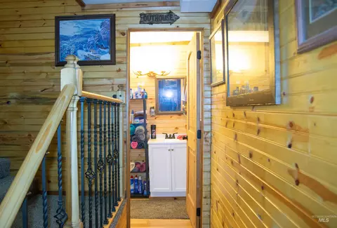 598 W Mountain Rd, Cascade, ID 83611 photo 20