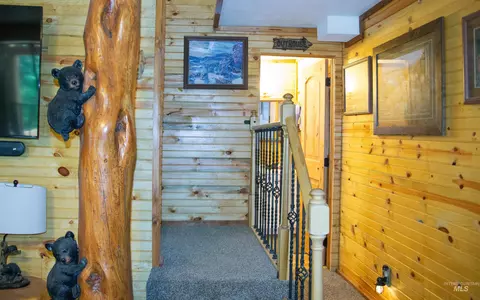 598 W Mountain Rd, Cascade, ID 83611 photo 14