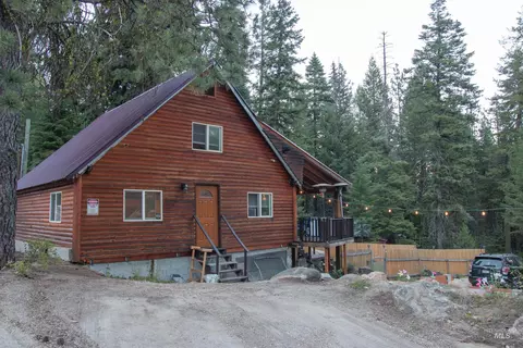 598 W Mountain Rd, Cascade, ID 83611 photo 1