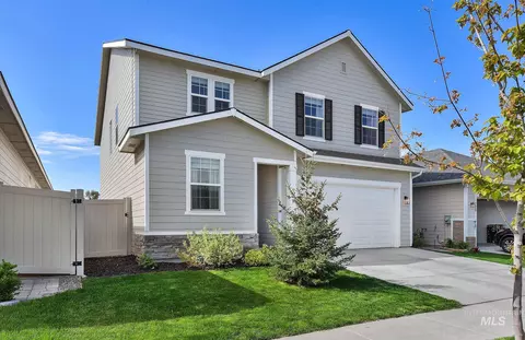 717 Lyra St, Meridian, ID 83642