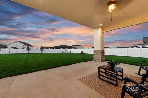 Exterior - 16876 Spring Meadow Dr, Caldwell, ID 83607 photo 3 of 5