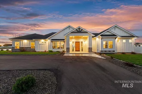 16876 Spring Meadow Dr, Caldwell, ID 83607 photo 1