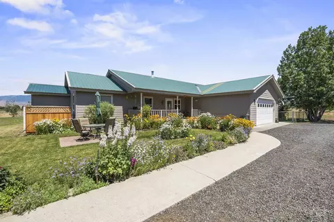 2681 Painted Ridge Ln, Cambridge, ID 83610