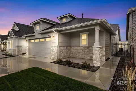 1738 E Hadler St, Meridian, ID 83642