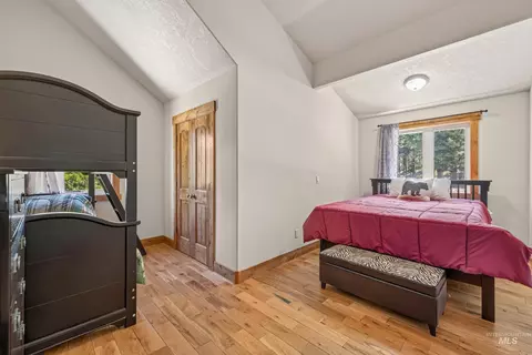 Bedroom - 21 Starflower Dr, Cascade, ID 83611 photo 7 of 7