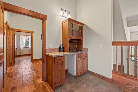 Entry Way - 21 Starflower Dr, Cascade, ID 83611 photo 2 of 2