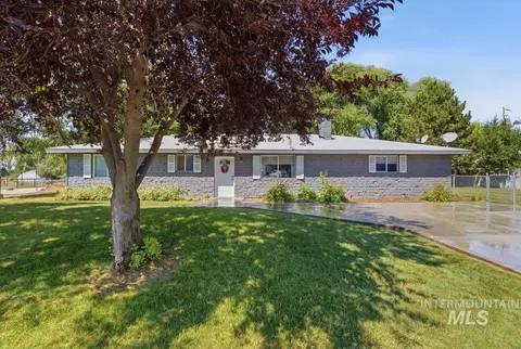 1709 Buffalo Ct, Meridian, ID 83642