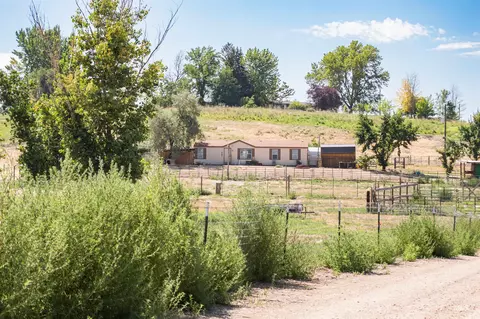 1429 Echo Ave, Parma, ID 83660 photo 1