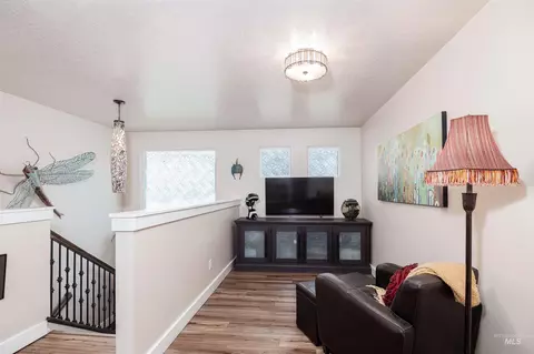 Entry Way - 5023 E Geranium, Boise, ID 83716 photo 3 of 3