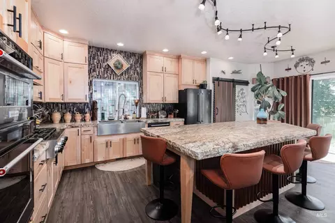 Kitchen - 5023 E Geranium, Boise, ID 83716 photo 1 of 2