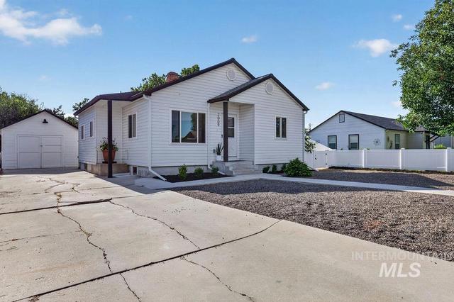 2009 N Illinois, Caldwell, ID 83605