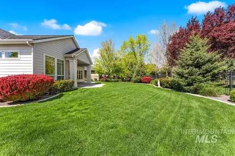 Exterior - 2986 S Fox Run Ave, Eagle, ID 83616 photo 5 of 7