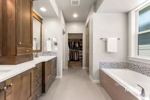 Other - 2986 S Fox Run Ave, Eagle, ID 83616 photo 1 of 9