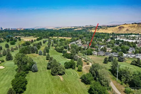 View/Area - 2057 E Walling Ct, Boise, ID 83712 photo 5 of 6