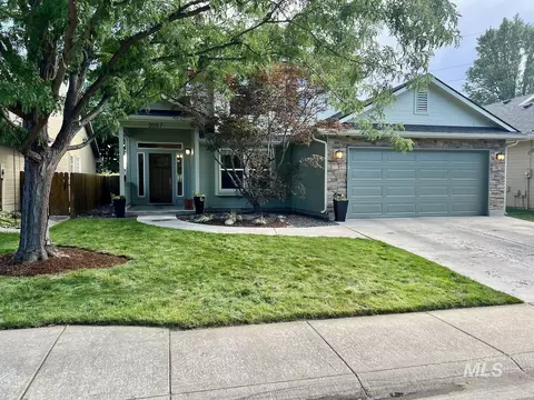 2057 E Walling Ct, Boise, ID 83712