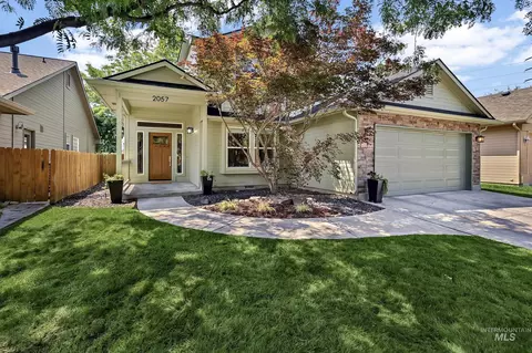 Exterior - 2057 E Walling Ct, Boise, ID 83712 photo 3 of 9