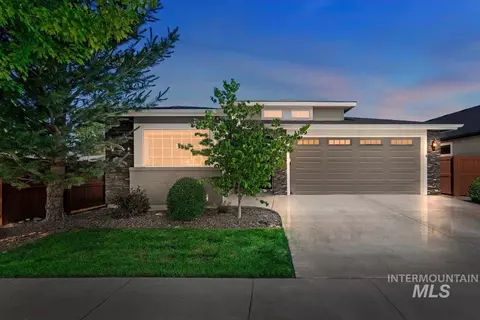 3309 N N Park Crossing Ave, Meridian, ID 83646