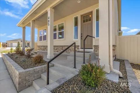 485 E Chevy Dr, Boise, ID 83716