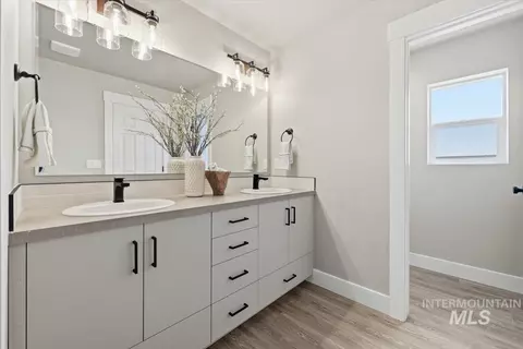 Bath - 817 Exploration Dr, Kuna, ID 83634 photo 1 of 1