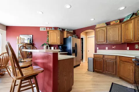 Kitchen - 3962 N 2405 E, Filer, ID 83328 photo 4 of 6