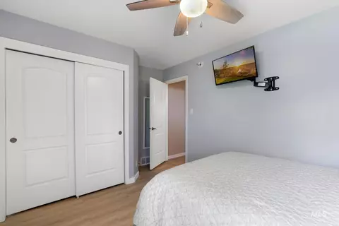 Bedroom - 3962 N 2405 E, Filer, ID 83328 photo 7 of 11