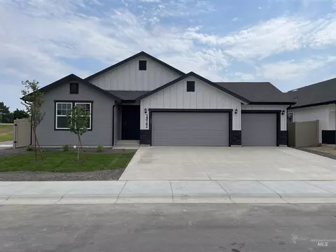 1580 SW Silverstone Ave, Mountain Home, ID 83647