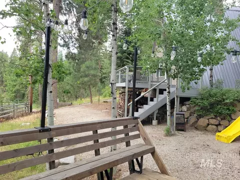 32 Duffys Ln, Cascade, ID 83611 photo 8