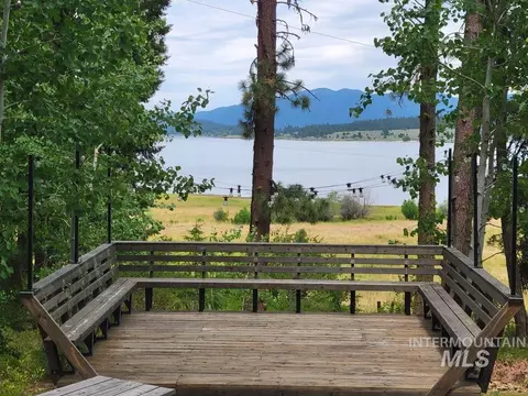 32 Duffys Ln, Cascade, ID 83611 photo 1