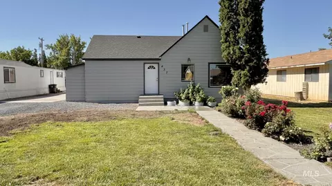 Other - 437 2nd Ave E, Wendell, ID 83355 photo 2 of 14
