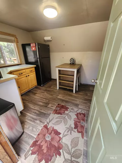 1062 N Hidden Pine Rd, Pine, ID 83647 photo 14
