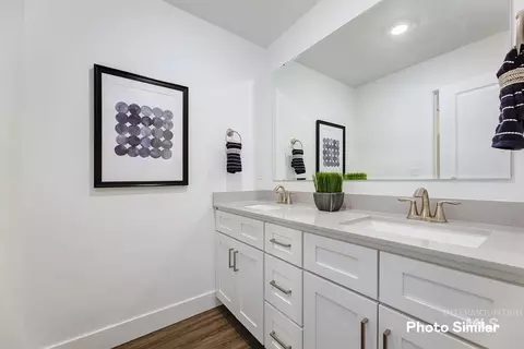 Bath - 14573 Virga St, Caldwell, ID 83607 photo 3 of 4
