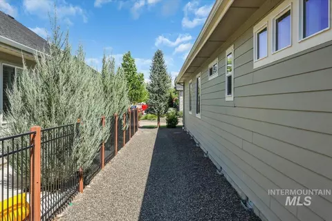 1281 N Diadora Ave, Eagle, ID 83616 photo 44