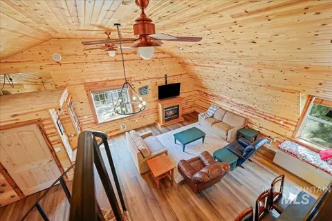 14 Melonie Loop, Cascade, ID 83611 photo 15