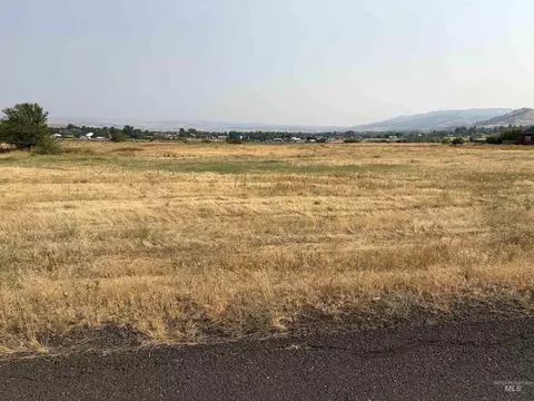lot4 Blk C Fairway Dr, Council, ID 83612 photo 3