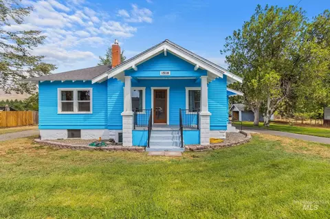 1518 Elm St, Clarkston, WA 99403