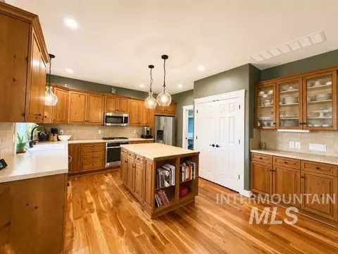 731 E Ridge Dr, Eagle, ID 83616 photo 9