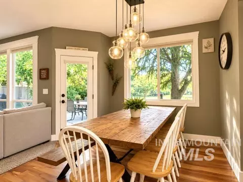 731 E Ridge Dr, Eagle, ID 83616 photo 8