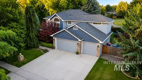 731 E Ridge Dr, Eagle, ID 83616 photo 2