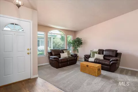 3872 N Bayou Ln, Boise, ID 83703