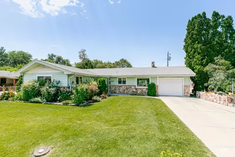2202 Ellis Ave, Caldwell, ID 83605