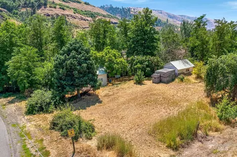 101 2nd St, Juliaetta, ID 83835