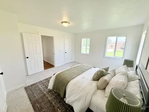 Bedroom - 1240 E 600 N, Rupert, ID 83350 photo 2 of 2