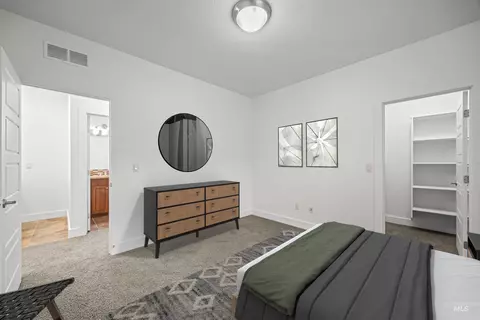 Bedroom - 568 E Lakebrook Ln, Eagle, ID 83616 photo 3 of 4