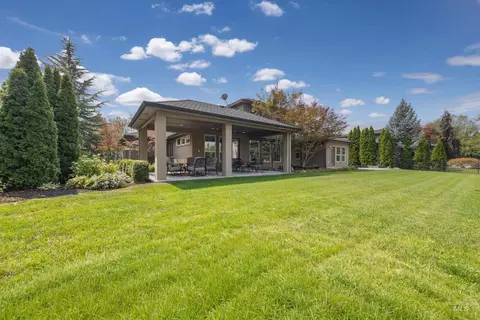 Exterior - 568 E Lakebrook Ln, Eagle, ID 83616 photo 5 of 7