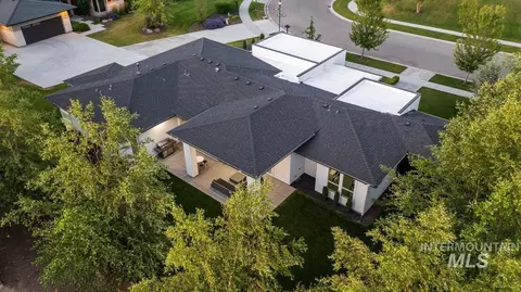 Exterior - 1854 W Hampton Bay Dr, Eagle, ID 83616 photo 9 of 9